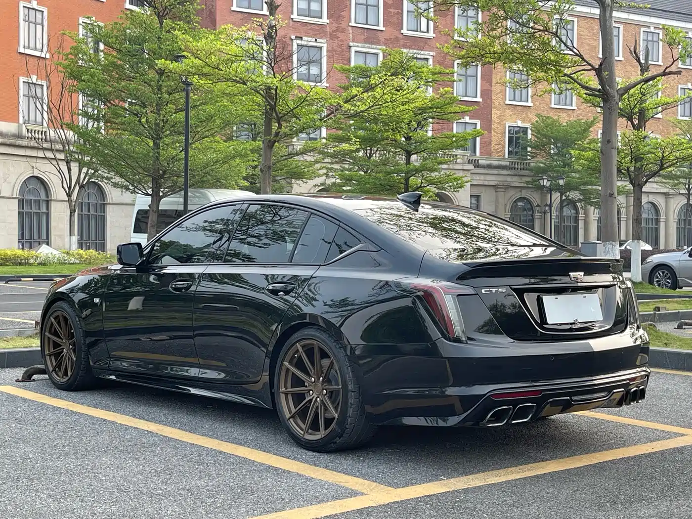 CADILLAC CT5