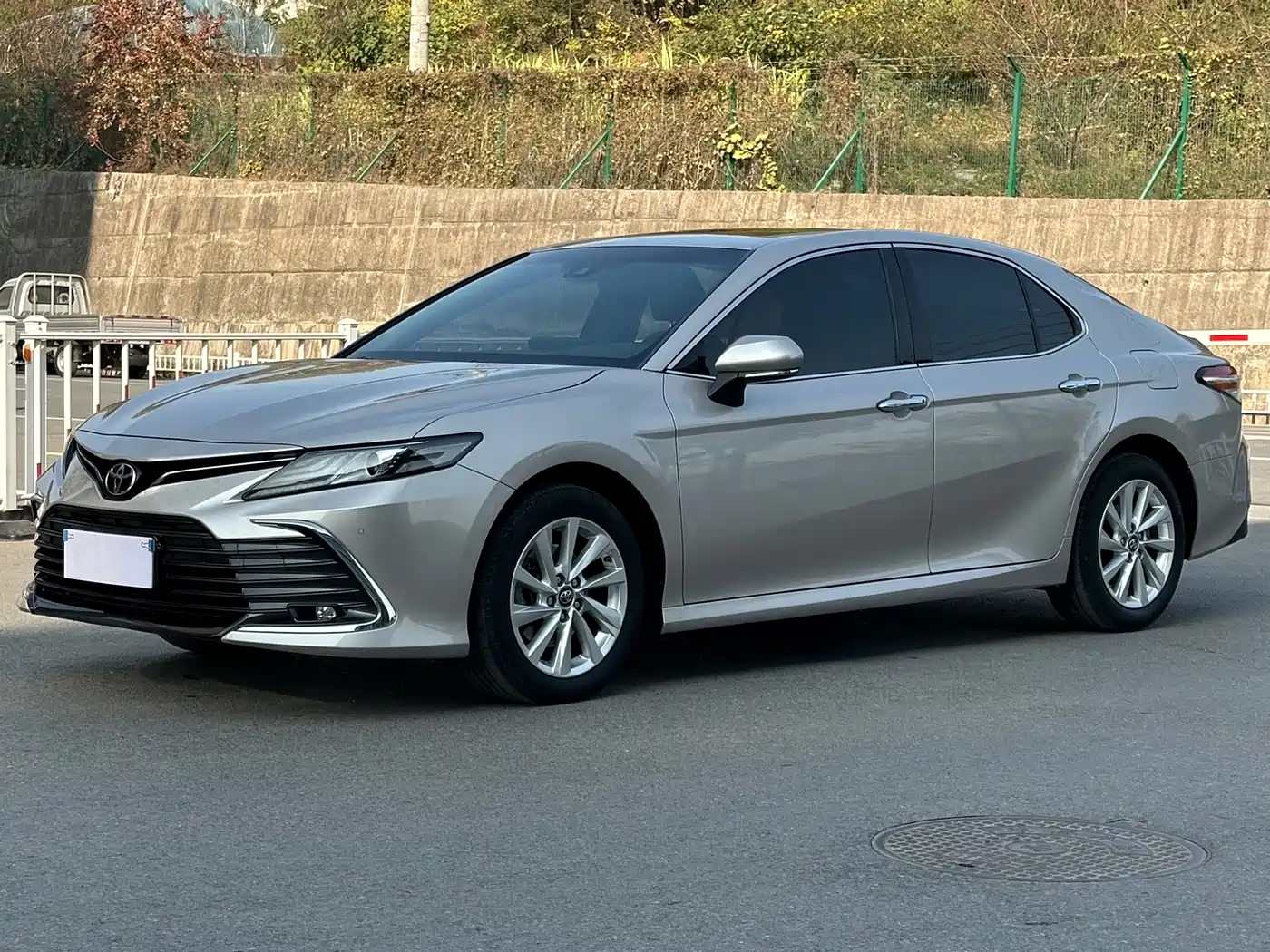 Toyota Camry 2021 2.0G Luxury Edition