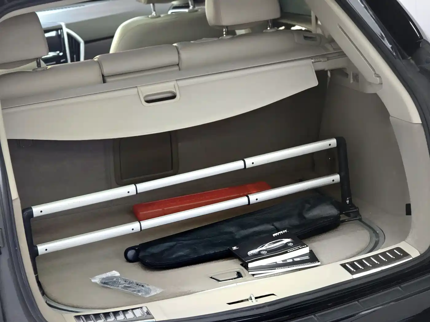 Cadillac SRX 2013 3.0L Elite фото 15