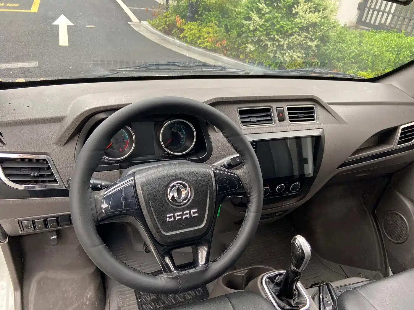 Dongfeng Yufeng Yufeng EM26 2023 2023 Standard Edition 41.472kWh Henan Lithium