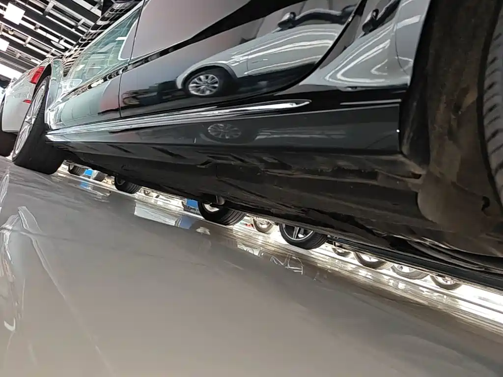 Фото 22 - Audi A6L