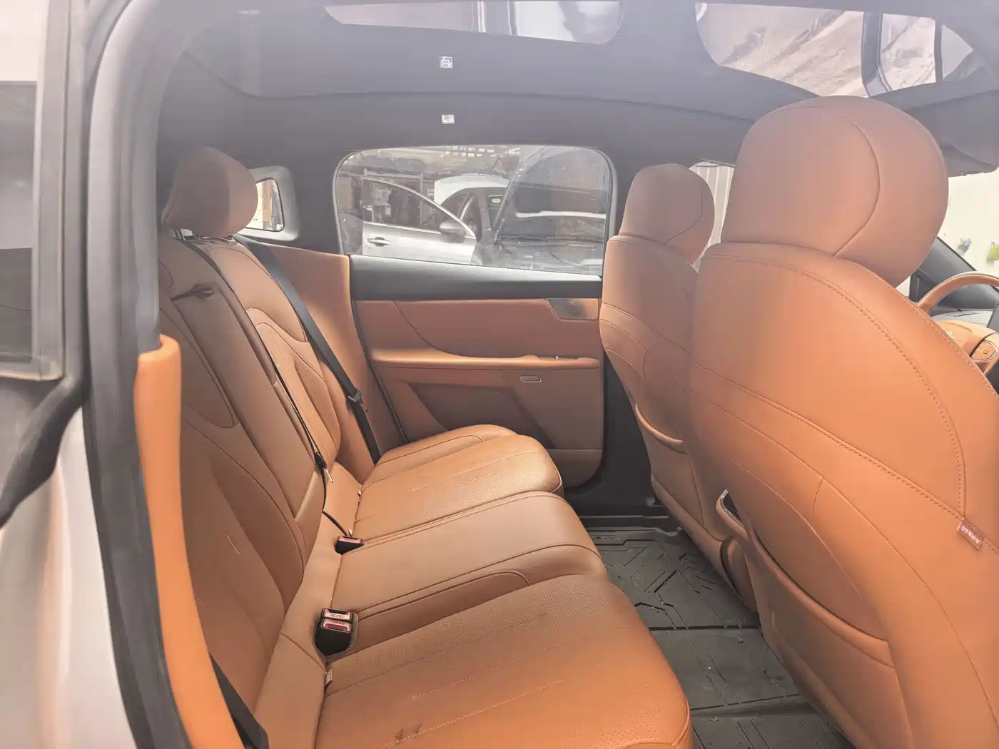 2025 Dongfeng Yipai eπ007