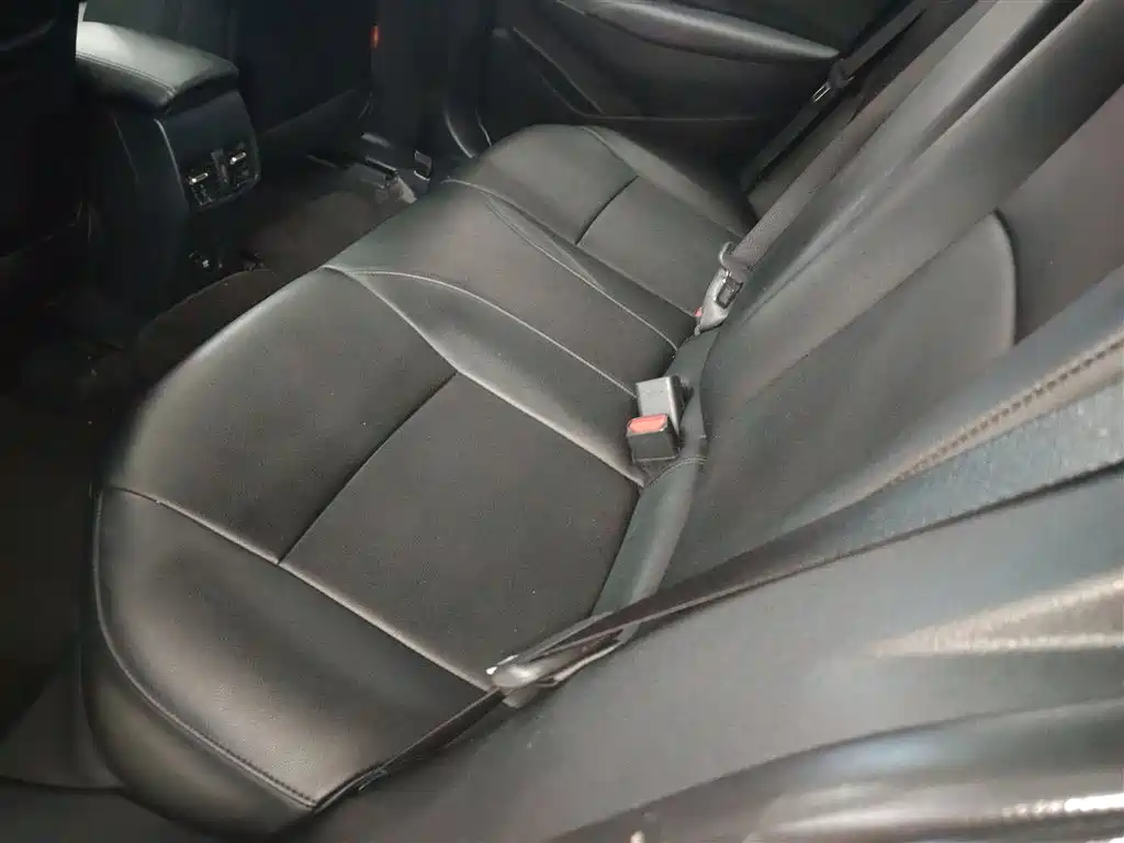 Toyota Levin 2021 185T CVT Luxury Edition фото 17