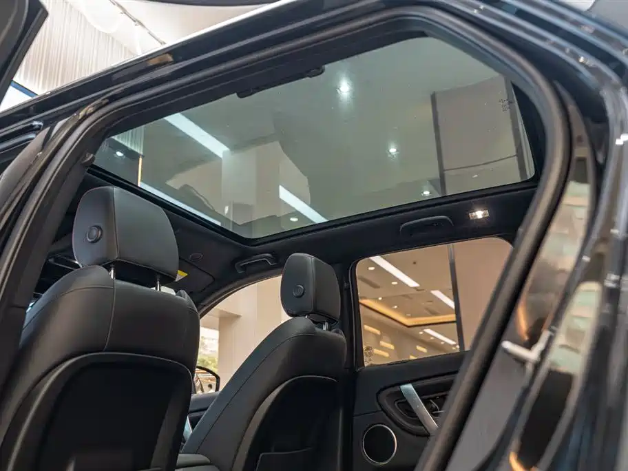 Land Rover Discovery Sport 2022 Model 249PS R-Dynamic SE Performance Tech Edition 5-Seater фото 17