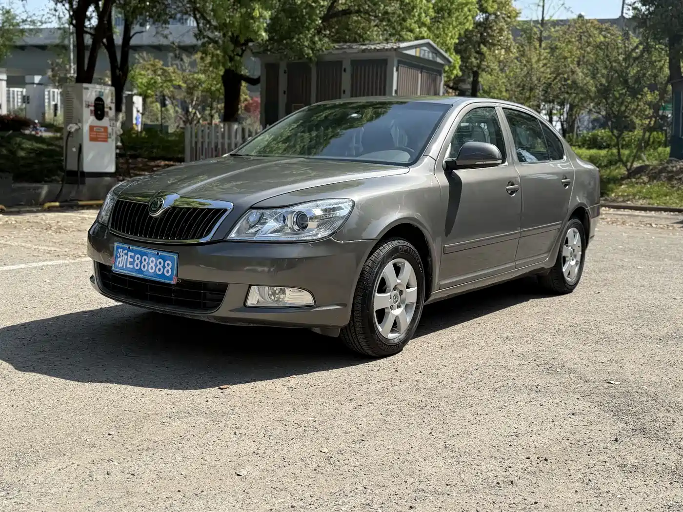 Škoda Octavia 2012 1.6L Automatic Yijie Edition