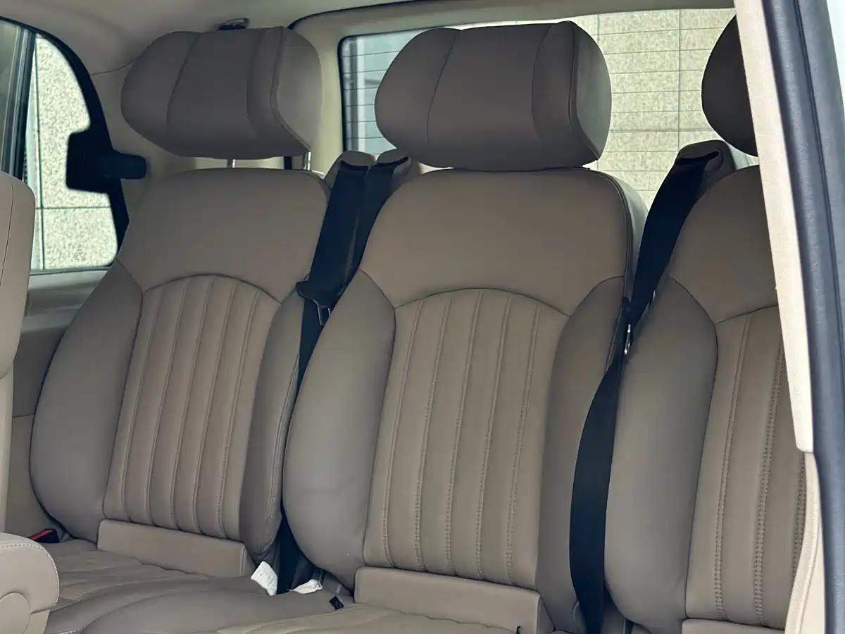 Mercedes-Benz Viano 2012 2.5L Navigation Edition фото 16