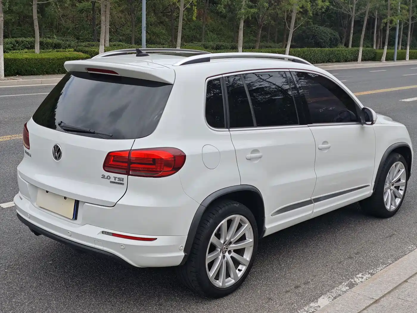 Фото 6 - Volkswagen Tiguan