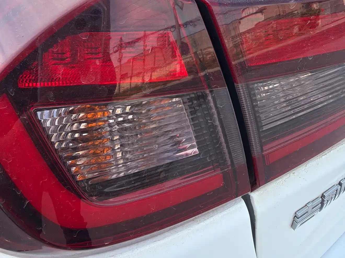 GEELY AUTOMOBILE VISION X3