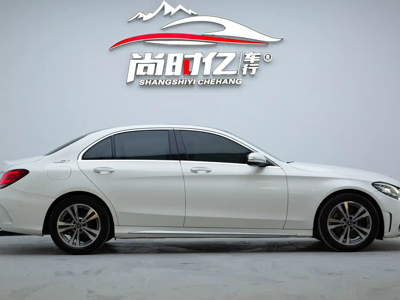 Mercedes-Benz C-Class 2020 Facelift C 200 L Dynamic Sport фото 8