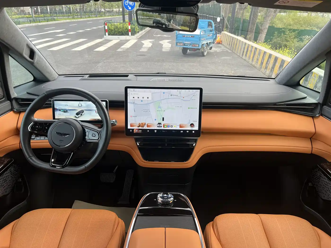 GEELY GALAXY WING TRUE L380