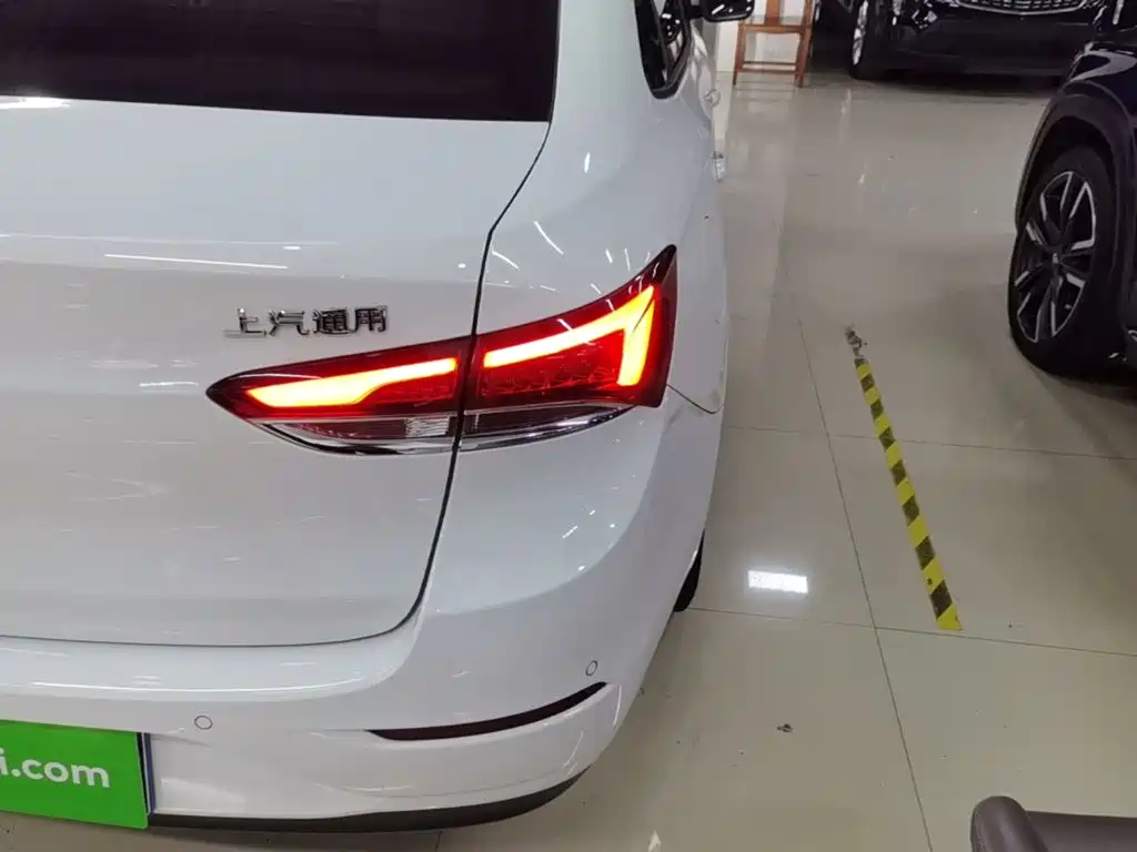 Фото 8 - Buick Excelle