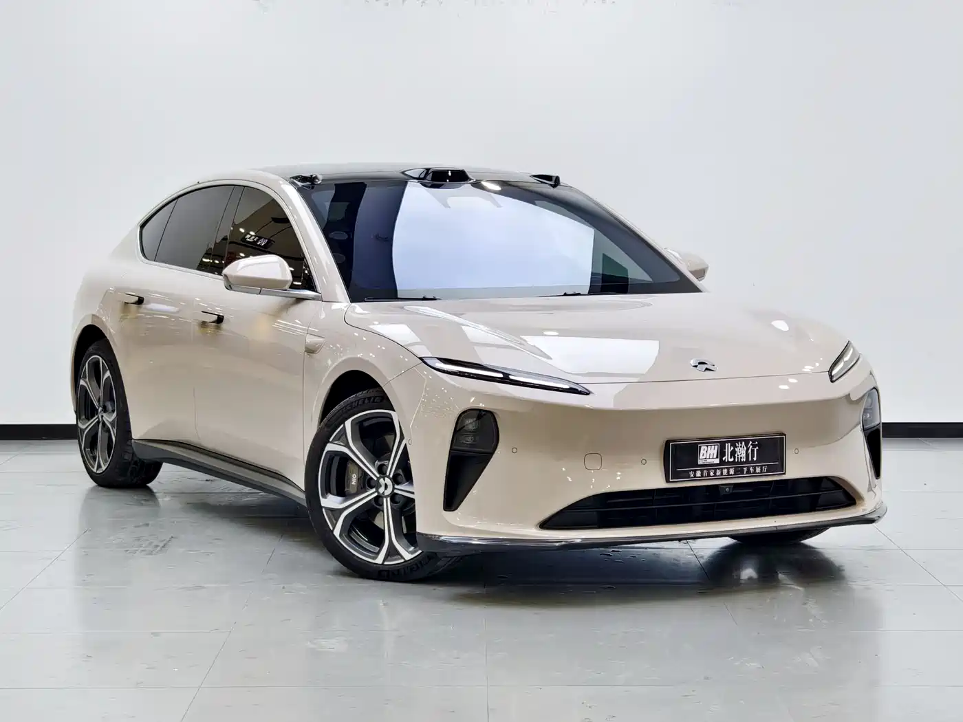 NIO NIO ET5