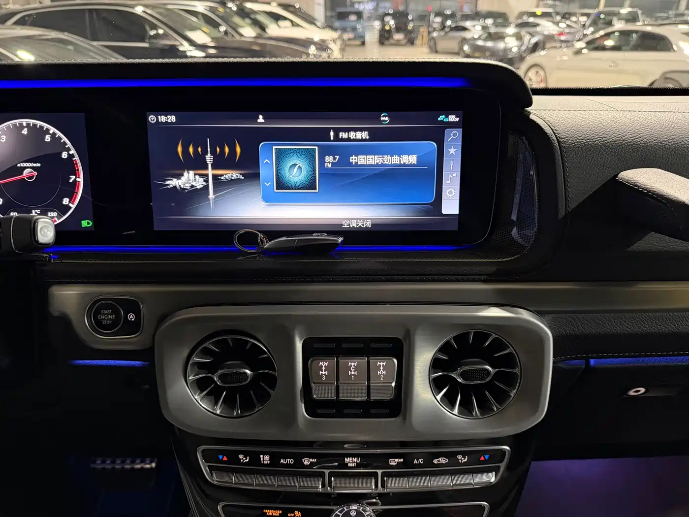 Mercedes-Benz G-Class 2022 G 350 фото 22