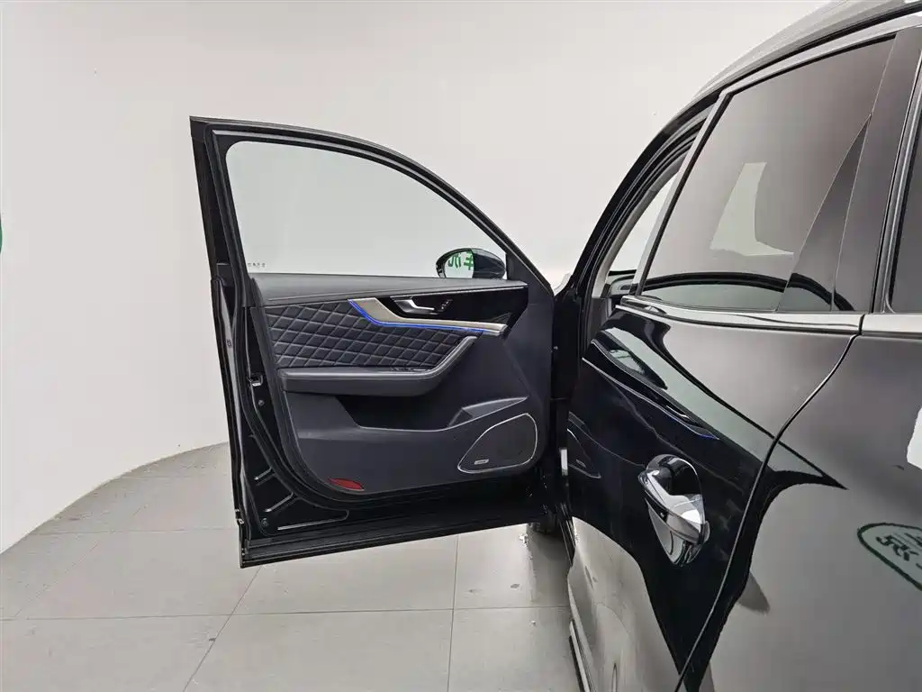 Hongqi HS5 2019 2.0T Smart Connect Enjoy 4WD Edition фото 8