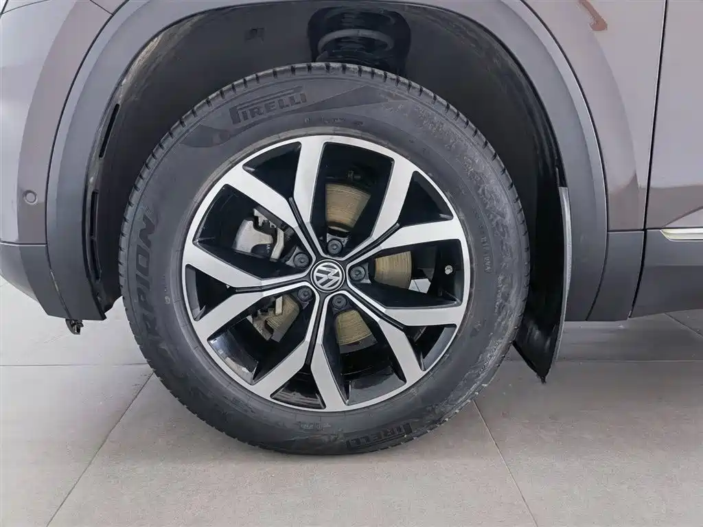 Volkswagen Teramont 2020 Facelift 330TSI 2WD Luxury фото 17