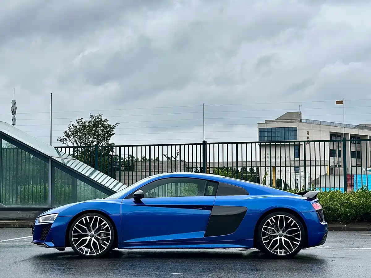 Audi R8 2018 2016 V10 Coupe Performance