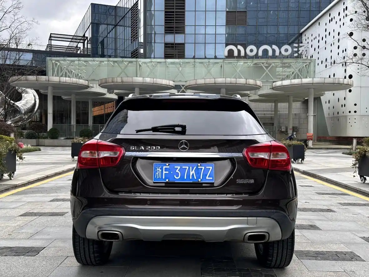 Mercedes-Benz GLA 2015 GLA 200 Dynamic фото 5