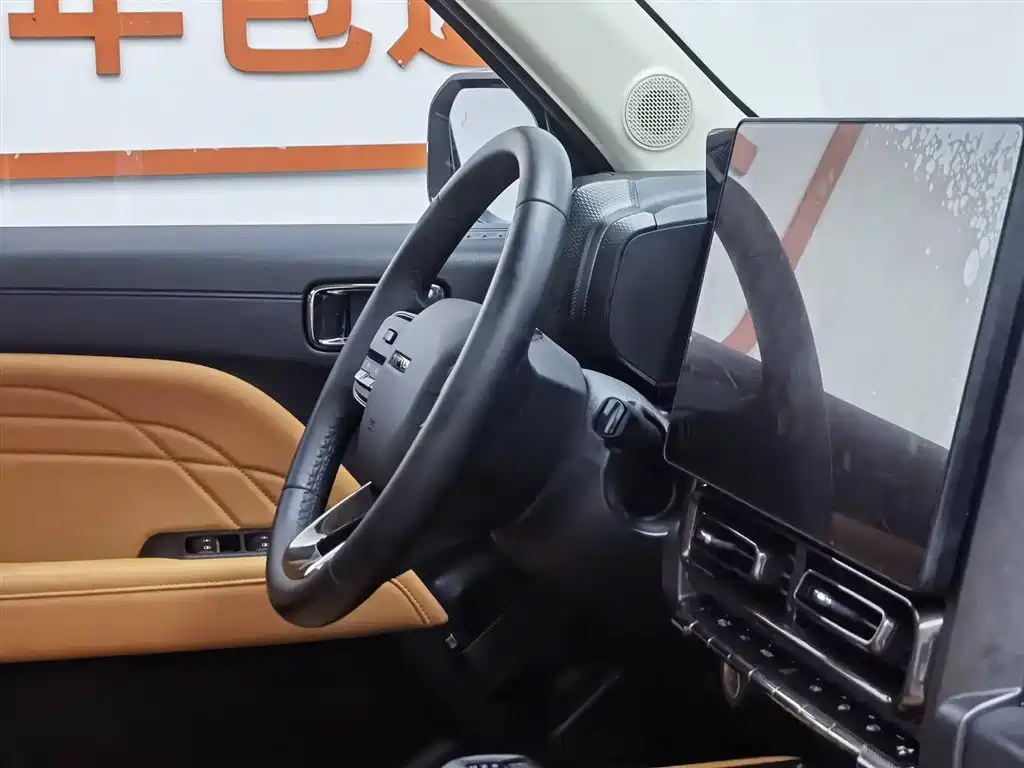 Haval Meng Long NEV 2024 Hi4 102 Pro фото 22