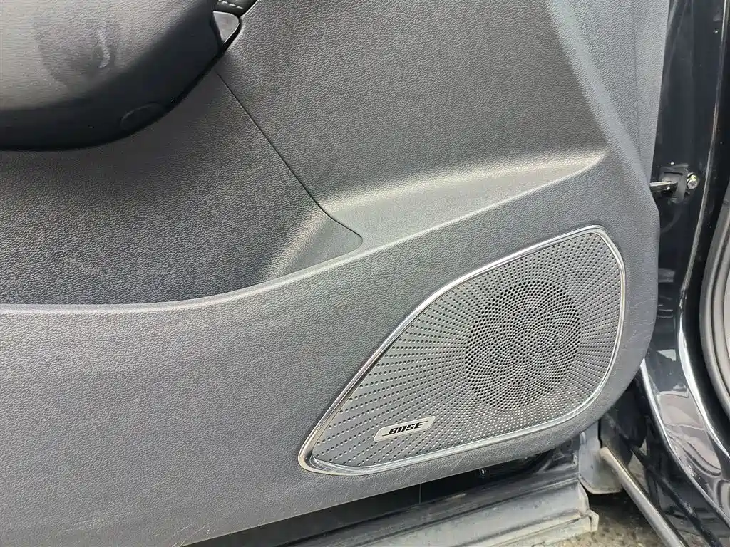 Hongqi HS5 2019 2.0T Smart Connect Enjoy Edition фото 6