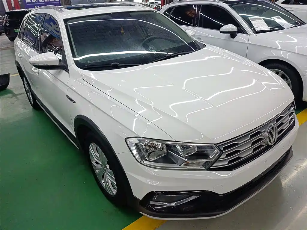 Volkswagen C-TREK 2017 230TSI DSG Comfort фото 4