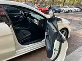 Photo 17 - Mercedes-Benz CLA (Import)