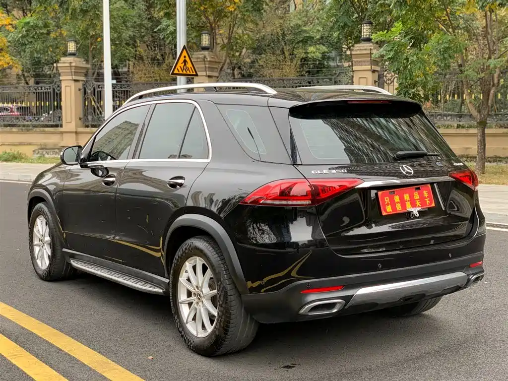 Mercedes-Benz GLE 2022 GLE 350 4MATIC Fashion фото 6