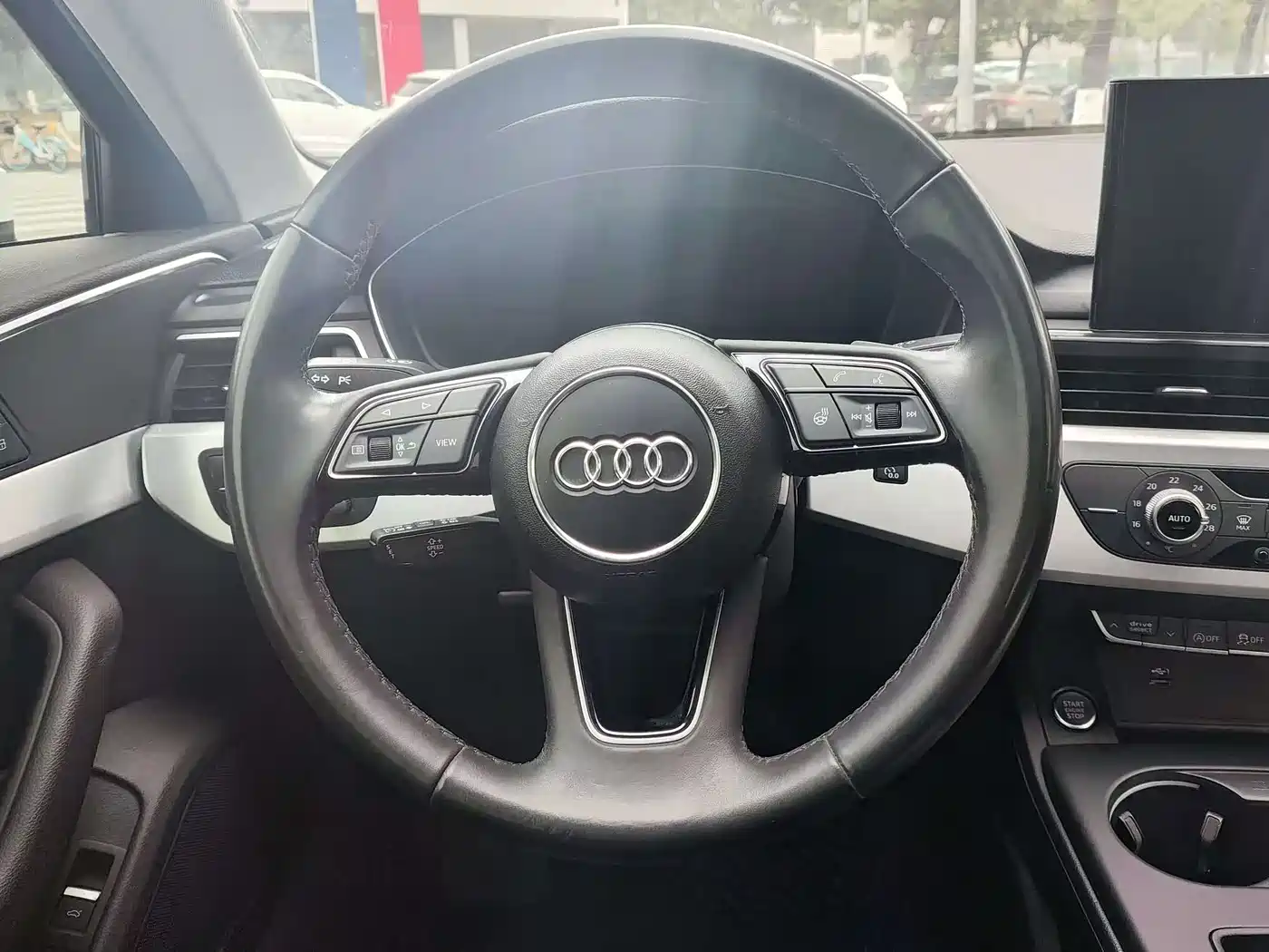 AUDI A4L