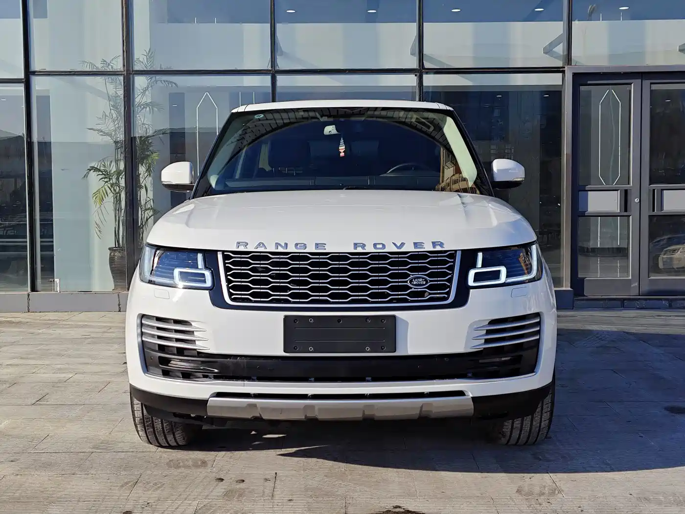 Land Rover Range Rover 2015 3.0 SC V6 Vogue фото 2