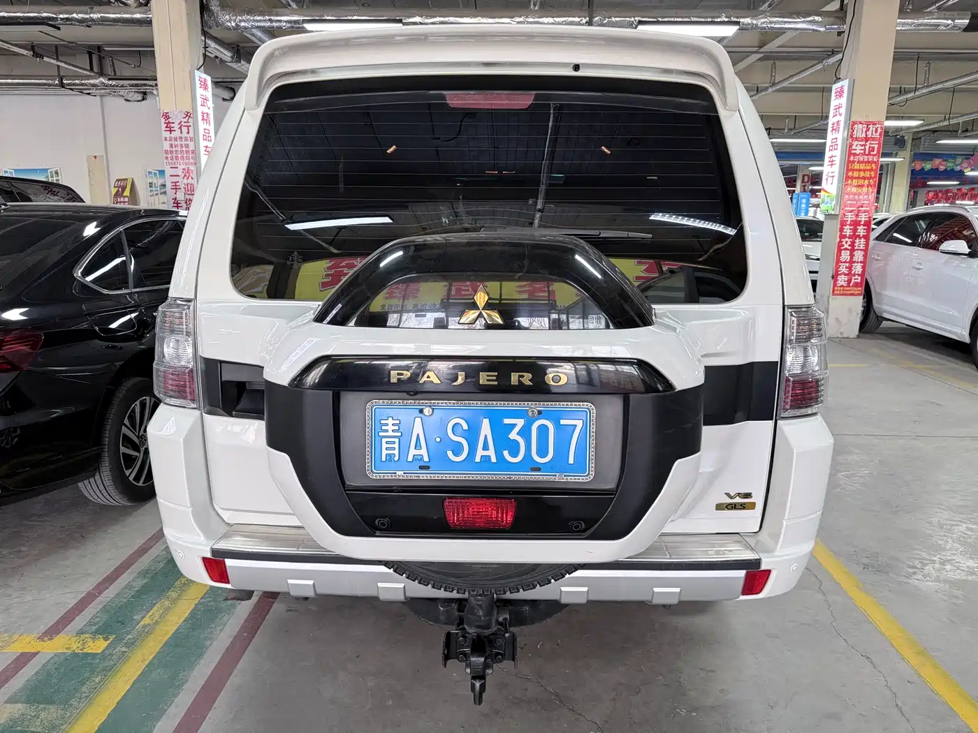 Mitsubishi Pajero (Import) 2020 3.0L Automatic Standard Edition фото 18