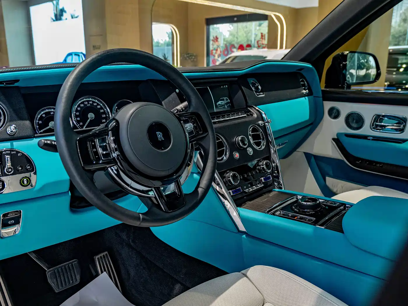 Rolls-Royce Cullinan 2023 2018 4-Seater Version