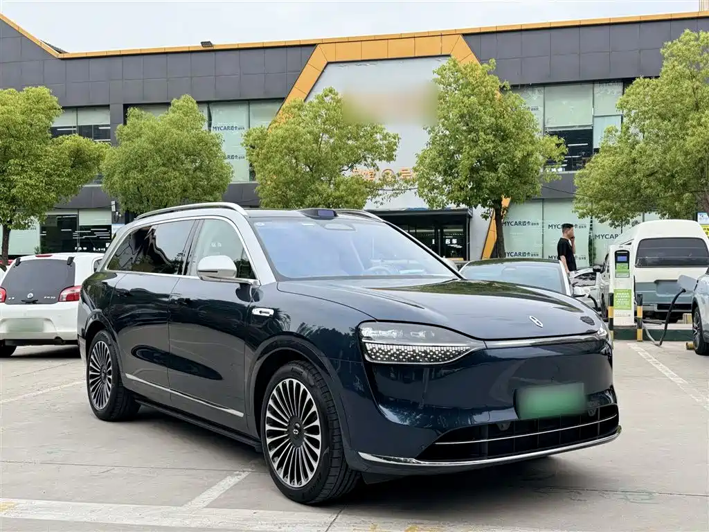 AITO Wenjie AITO M9 2025 Extended Range Ultra 52kWh 6-Seater фото 23