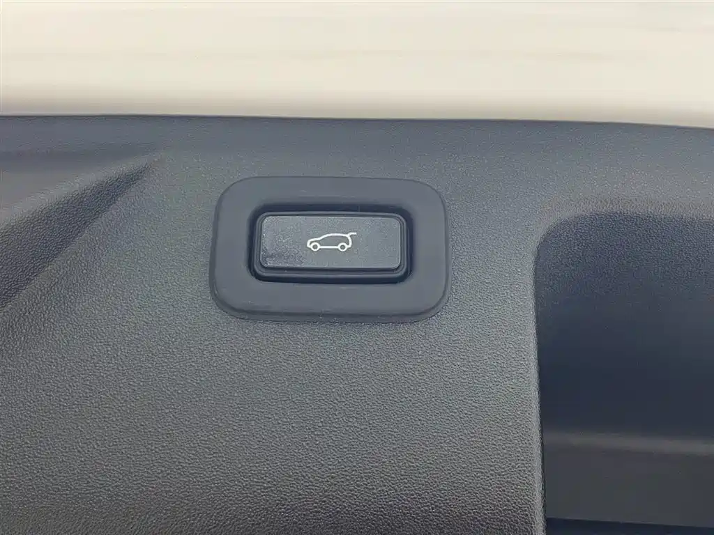 Land Rover Discovery Sport 2021 249PS R-Dynamic S Performance Edition фото 32