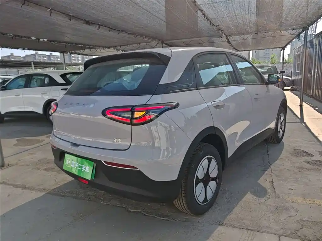 Geely Galaxy Starry Wish 2026 Edition 310km Youth Version фото 7