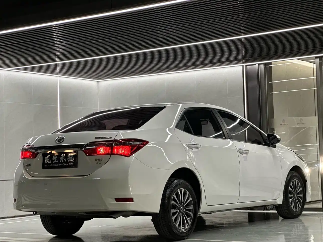 Toyota Corolla 2017 Facelift 1.2T S-CVT GL фото 20