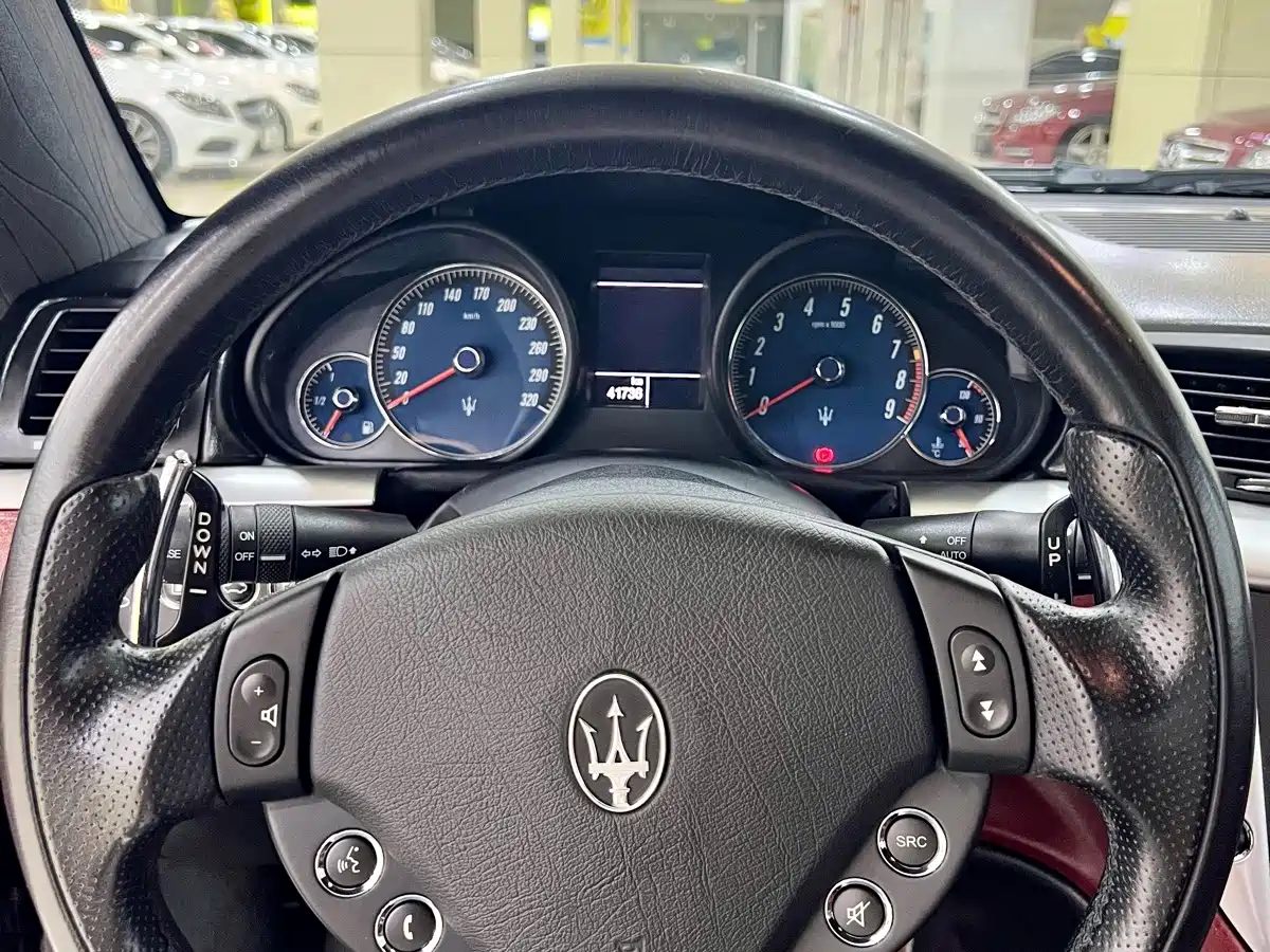 Maserati GranTurismo 2011 2009 4.7L Sport Automatic