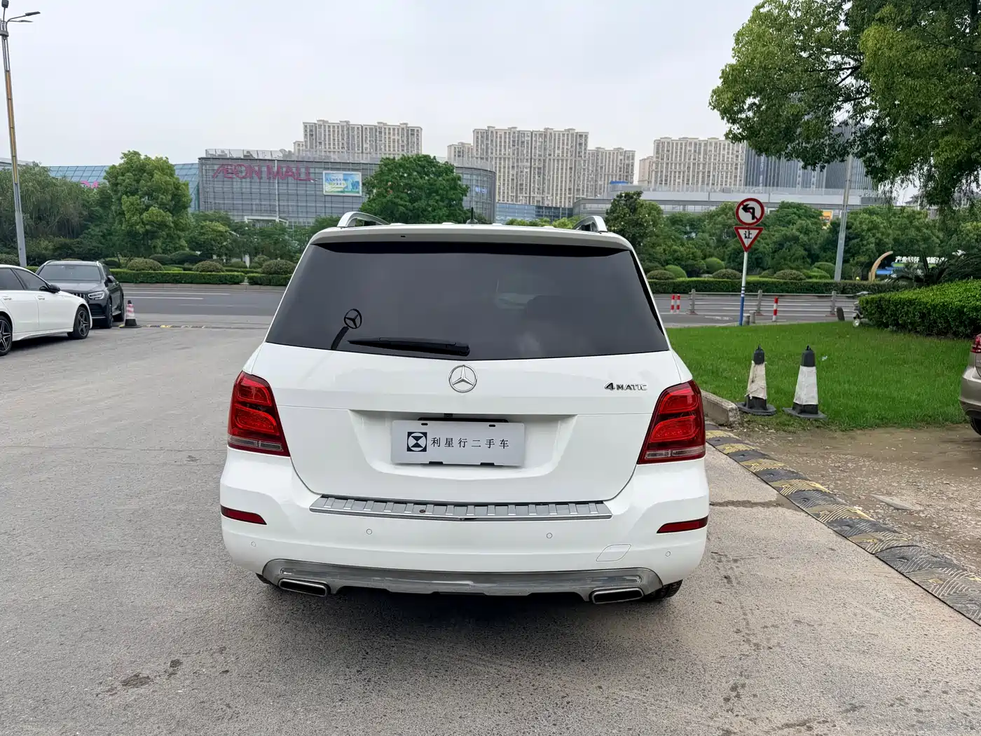Mercedes-Benz GLK-Class 2015 GLK 260 4MATIC Fashion Ultimate Edition фото 12