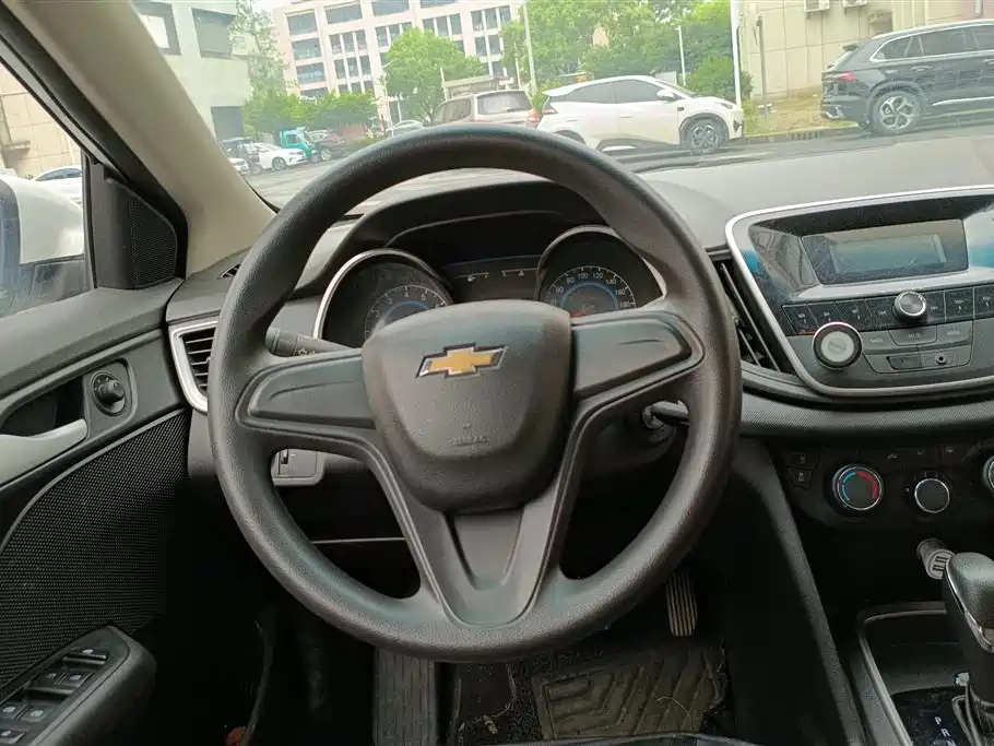 Chevrolet Cavalier 2016 1.5L Automatic Enjoyment Edition фото 15