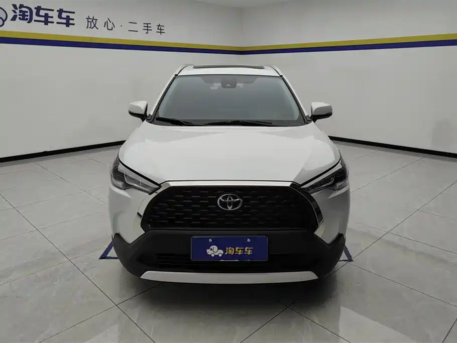 Toyota Corolla Cross 2022 2.0L Elite Edition фото 2