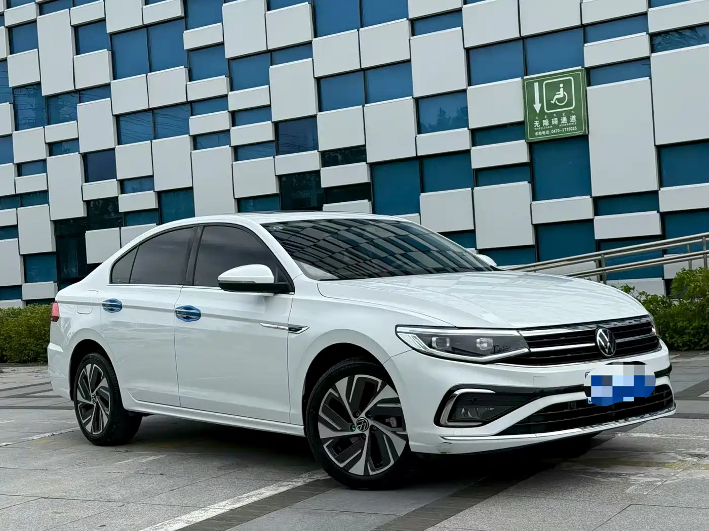 Volkswagen Bora 2023 200TSI DSG Yuexing PRO Edition фото 3