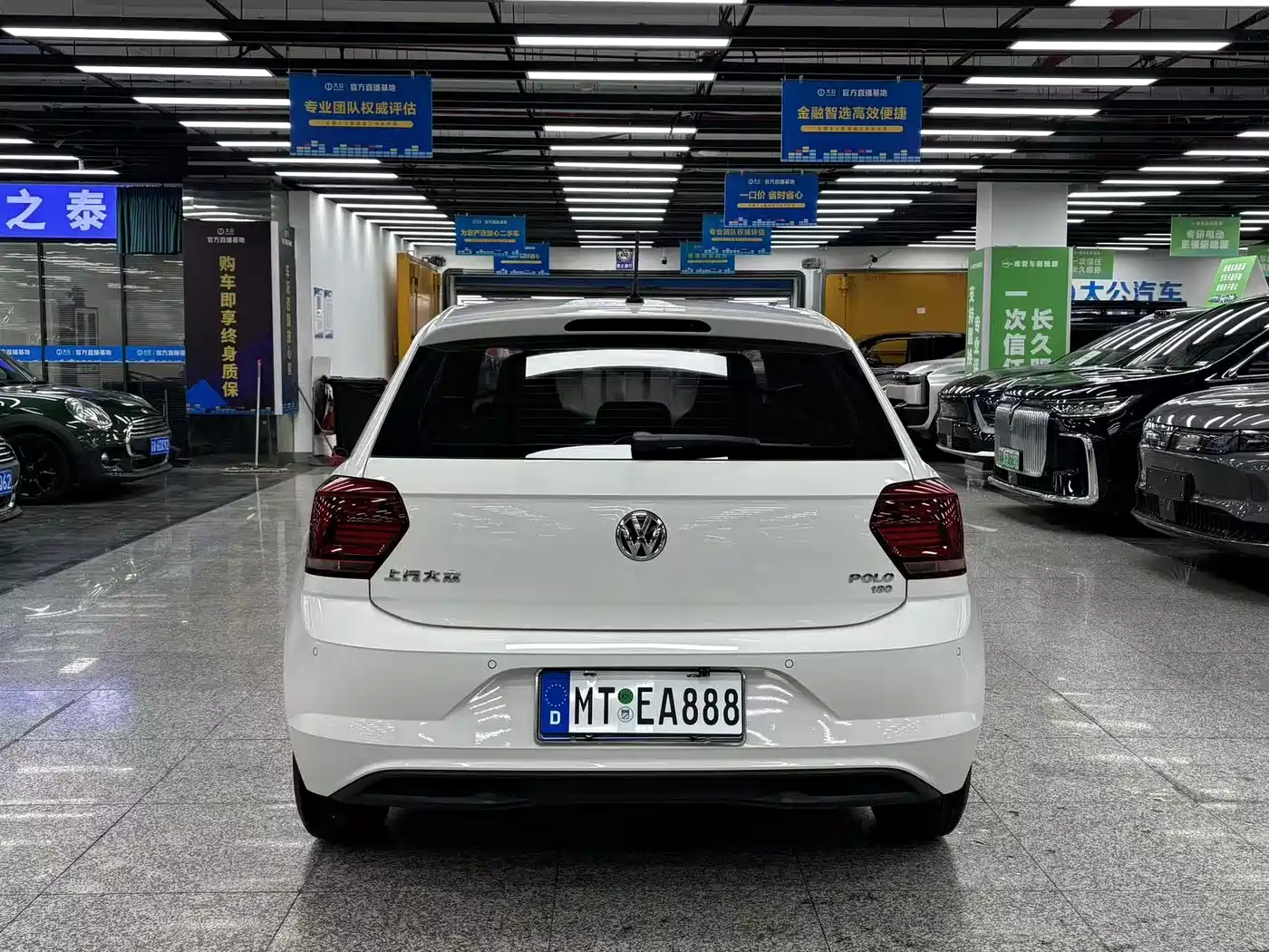 Volkswagen Polo 2019 Plus 1.5L Automatic Colorful Tech Edition фото 5