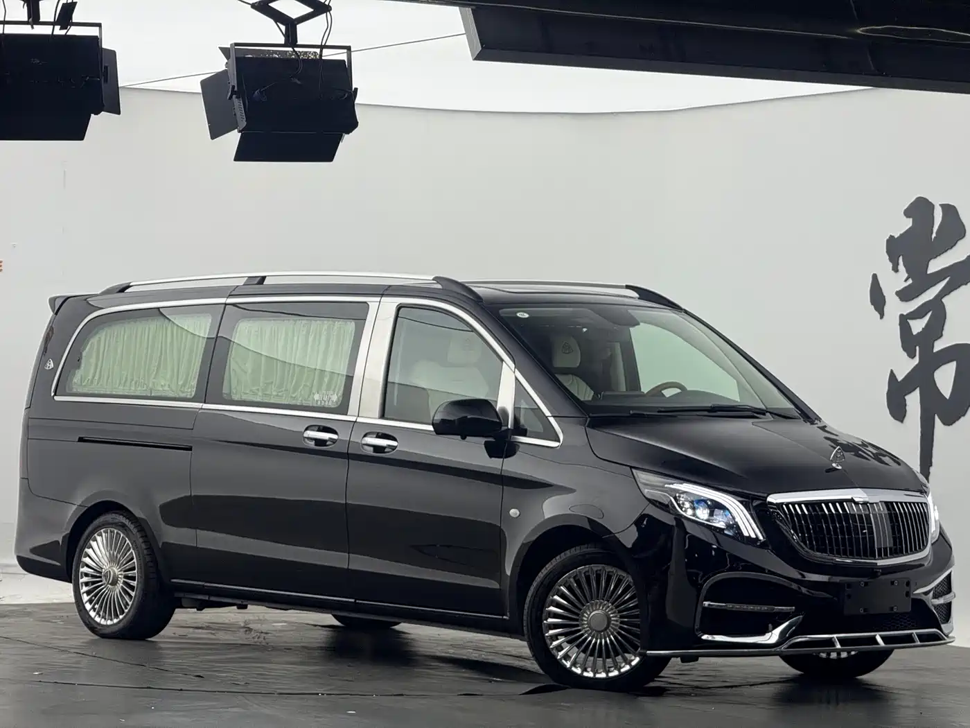 Mercedes-Benz Vito 2021 2.0T Business Edition 7-seater фото 3