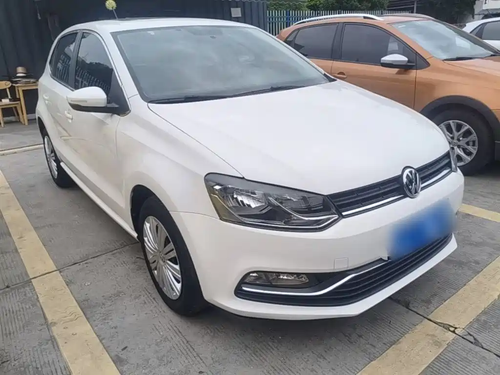 Volkswagen Polo 2016 1.6L Automatic Comfort фото 4
