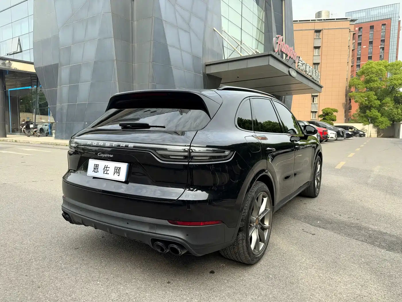 PORSCHE CAYENNE