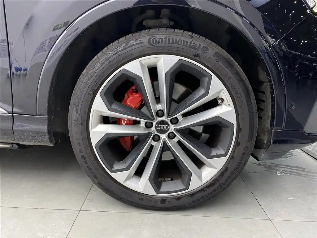 Audi Q7 2020 55 TFSI quattro Supreme Exclusive Edition фото 13