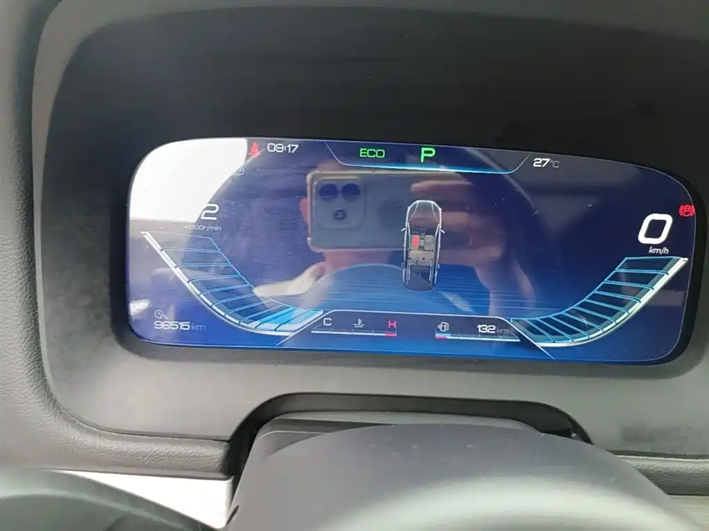 BYD Tang 2018 2.0T Automatic Smart Connection Honor Edition 7-Seater China V фото 11