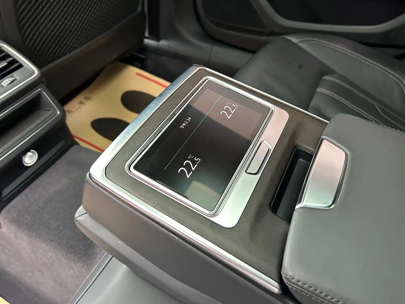 Audi A6L 2019 45 TFSI quattro Exclusive Elegance фото 18