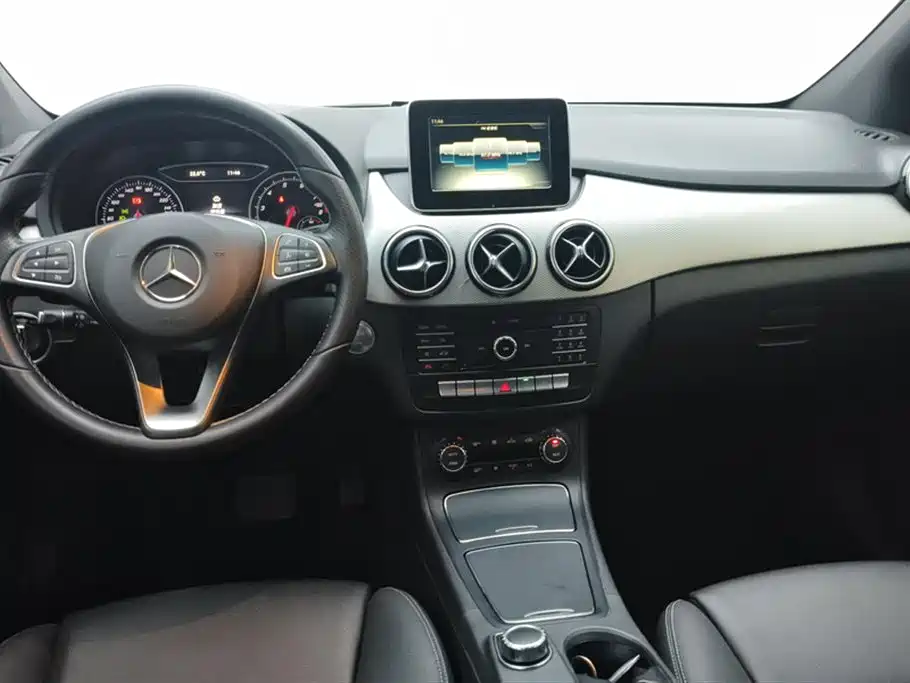 Mercedes-Benz B-Class 2015 B 200 Style фото 12