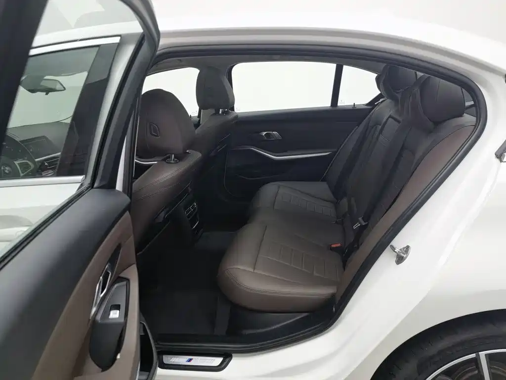 BMW 3 Series, миниатюра 15