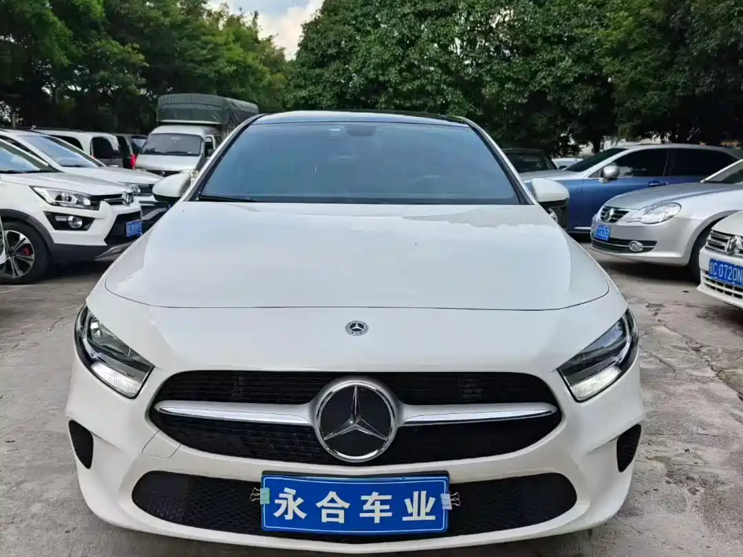 MERCEDES-BENZ A CLASS