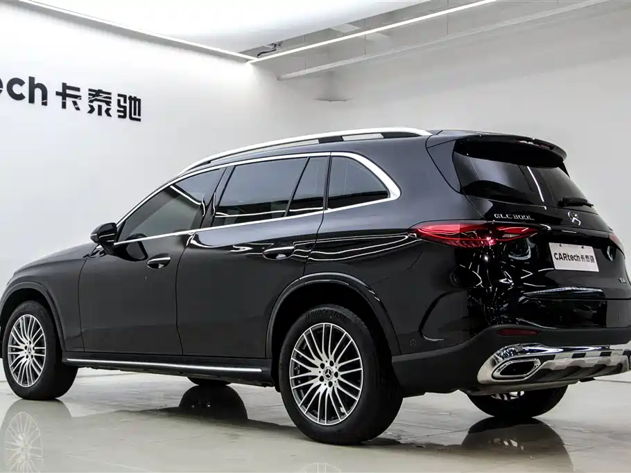 Mercedes-Benz GLC 2024 GLC 300 L 4MATIC Dynamic 5-seater фото 7